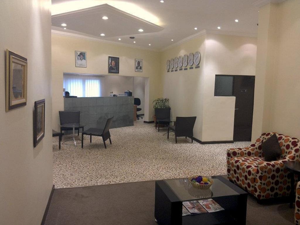 לגוס Blue Lodge Hotel מראה חיצוני תמונה