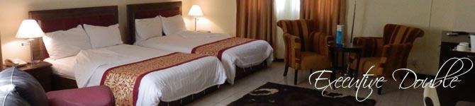 לגוס Blue Lodge Hotel מראה חיצוני תמונה