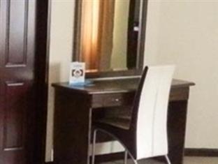 לגוס Blue Lodge Hotel מראה חיצוני תמונה
